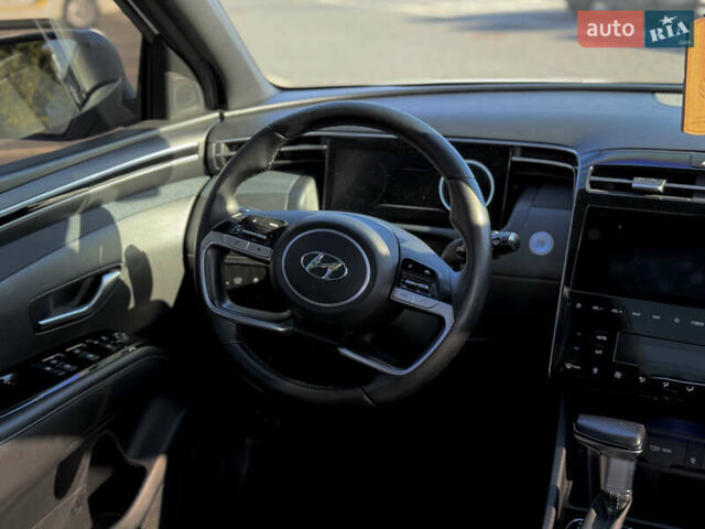 Белый Хендай Туксон, объемом двигателя 2 л и пробегом 147 тыс. км за 23700 $, фото 69 на Automoto.ua