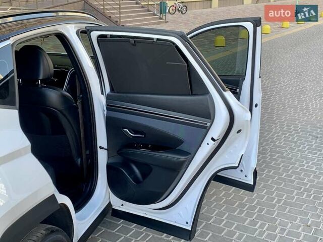 Белый Хендай Туксон, объемом двигателя 1.6 л и пробегом 97 тыс. км за 32800 $, фото 63 на Automoto.ua