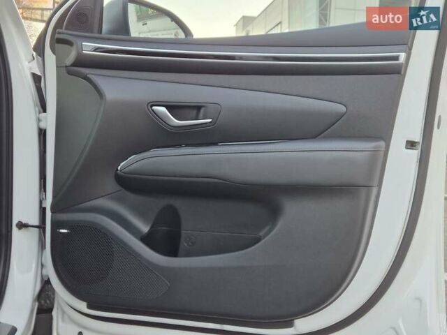 Білий Хендай Туксон, об'ємом двигуна 1.6 л та пробігом 42 тис. км за 32500 $, фото 73 на Automoto.ua