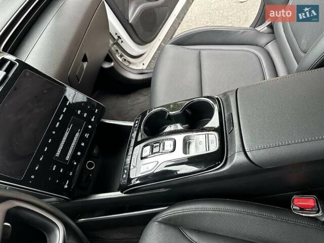 Белый Хендай Туксон, объемом двигателя 2 л и пробегом 107 тыс. км за 29500 $, фото 16 на Automoto.ua