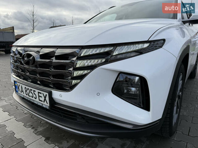 Белый Хендай Туксон, объемом двигателя 2 л и пробегом 41 тыс. км за 23950 $, фото 10 на Automoto.ua