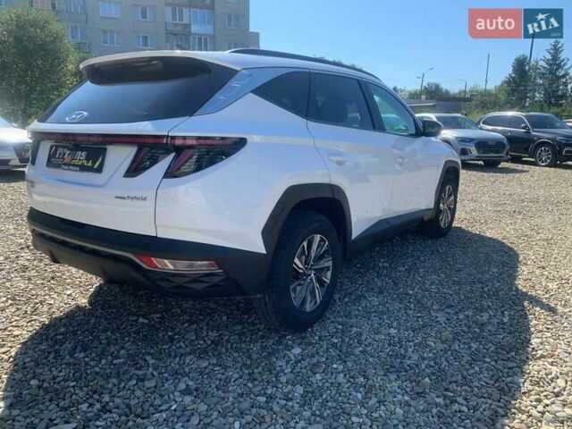 Білий Хендай Туксон, об'ємом двигуна 1.6 л та пробігом 192 тис. км за 21500 $, фото 5 на Automoto.ua