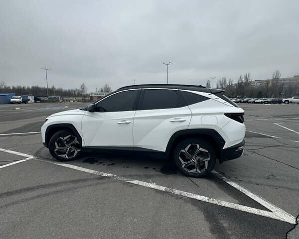 Білий Хендай Туксон, об'ємом двигуна 1.6 л та пробігом 95 тис. км за 31000 $, фото 16 на Automoto.ua