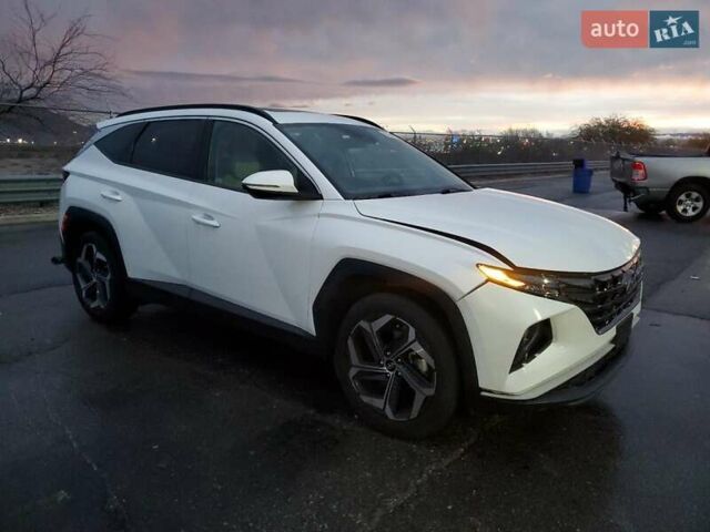 Білий Хендай Туксон, об'ємом двигуна 2.49 л та пробігом 45 тис. км за 6500 $, фото 3 на Automoto.ua