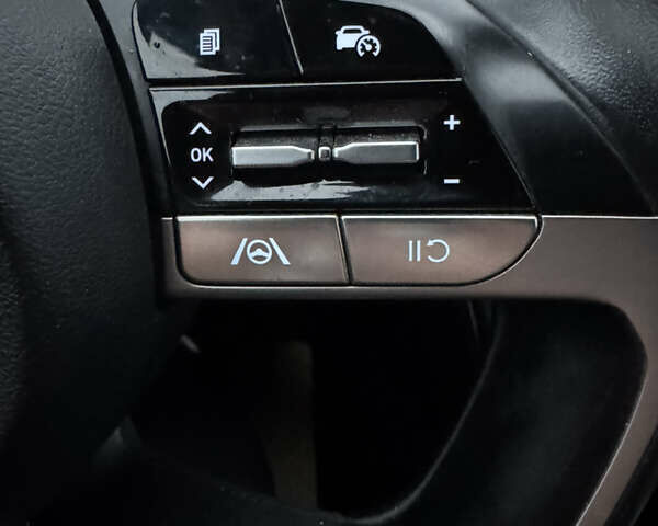 Белый Хендай Туксон, объемом двигателя 2 л и пробегом 89 тыс. км за 28100 $, фото 42 на Automoto.ua