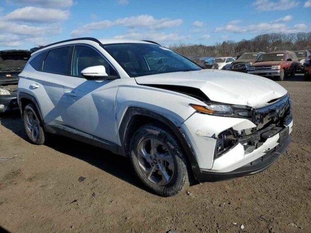 Хендай Туксон 2022 у Львові на Automoto.ua Білий Хендай Туксон, об'ємом двигуна 2.5 л та пробігом 48 тис. км за 7500 $, фото 3 на Automoto.ua