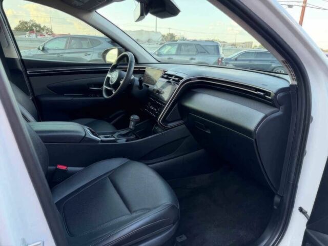 Белый Хендай Туксон, объемом двигателя 2.5 л и пробегом 11 тыс. км за 6200 $, фото 7 на Automoto.ua