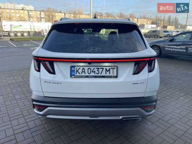 Белый Хендай Туксон, объемом двигателя 2.5 л и пробегом 3 тыс. км за 38243 $, фото 4 на Automoto.ua