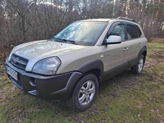 Бежевий Хендай Туксон, об'ємом двигуна 2 л та пробігом 180 тис. км за 7700 $, фото 8 на Automoto.ua