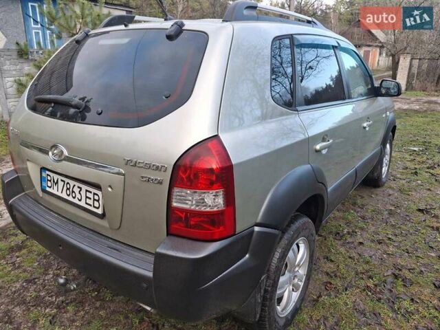 Бежевый Хендай Туксон, объемом двигателя 1.99 л и пробегом 180 тыс. км за 7700 $, фото 7 на Automoto.ua