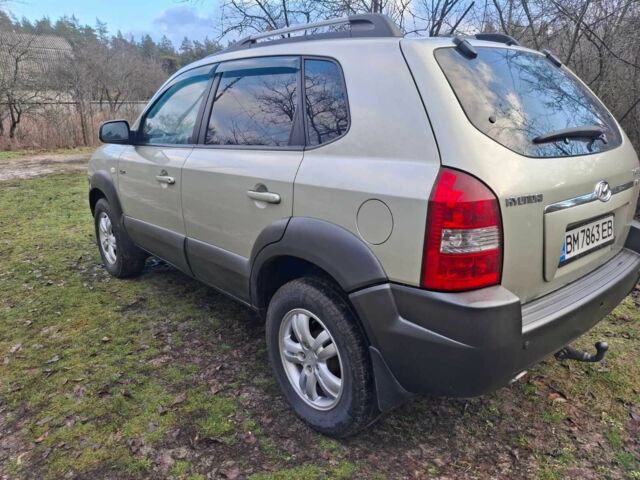 Бежевий Хендай Туксон, об'ємом двигуна 2 л та пробігом 180 тис. км за 7700 $, фото 6 на Automoto.ua