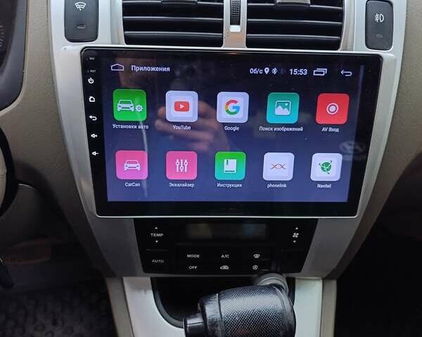 Бежевый Хендай Туксон, объемом двигателя 2.7 л и пробегом 191 тыс. км за 6800 $, фото 9 на Automoto.ua