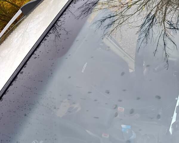 Бежевый Хендай Туксон, объемом двигателя 2.7 л и пробегом 191 тыс. км за 6800 $, фото 2 на Automoto.ua