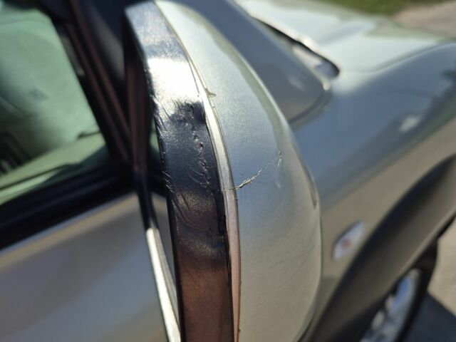 Бежевый Хендай Туксон, объемом двигателя 2 л и пробегом 180 тыс. км за 8300 $, фото 7 на Automoto.ua