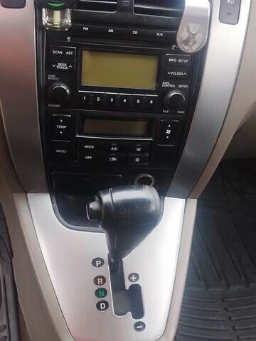 Бежевий Хендай Туксон, об'ємом двигуна 1.98 л та пробігом 292 тис. км за 9000 $, фото 18 на Automoto.ua