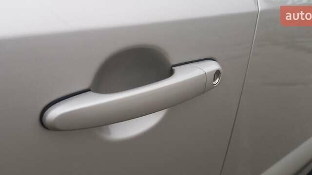 Бежевый Хендай Туксон, объемом двигателя 2 л и пробегом 171 тыс. км за 8750 $, фото 27 на Automoto.ua