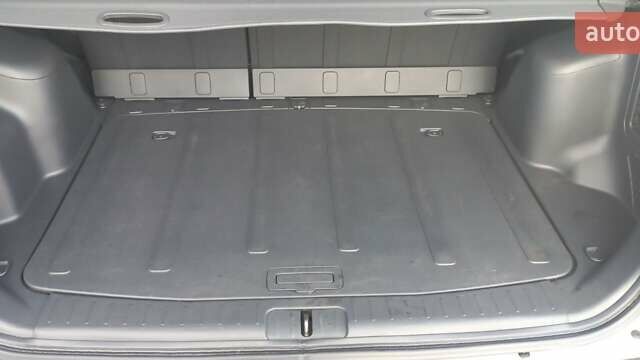 Бежевый Хендай Туксон, объемом двигателя 2 л и пробегом 171 тыс. км за 8750 $, фото 64 на Automoto.ua