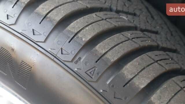 Бежевый Хендай Туксон, объемом двигателя 2 л и пробегом 171 тыс. км за 8750 $, фото 71 на Automoto.ua