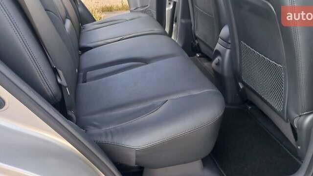 Бежевый Хендай Туксон, объемом двигателя 2 л и пробегом 171 тыс. км за 8750 $, фото 62 на Automoto.ua