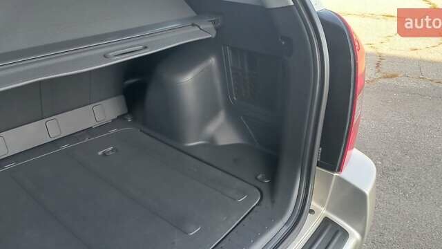 Бежевый Хендай Туксон, объемом двигателя 2 л и пробегом 171 тыс. км за 8750 $, фото 65 на Automoto.ua