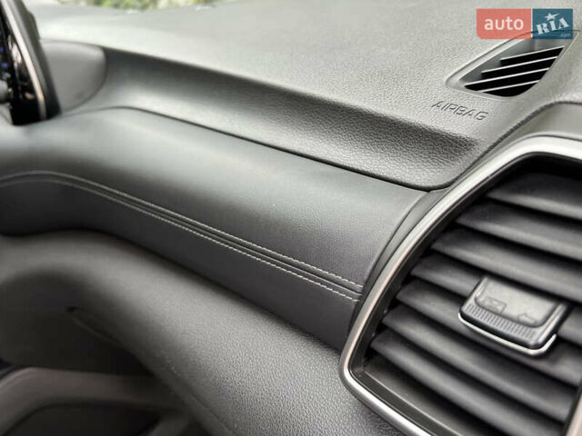 Бежевий Хендай Туксон, об'ємом двигуна 2 л та пробігом 125 тис. км за 19999 $, фото 26 на Automoto.ua