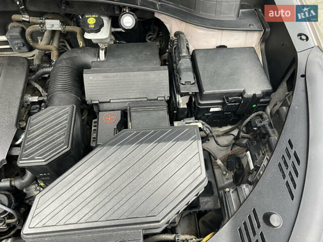 Бежевый Хендай Туксон, объемом двигателя 2 л и пробегом 50 тыс. км за 19500 $, фото 9 на Automoto.ua