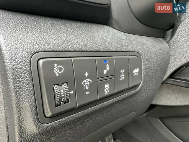 Бежевий Хендай Туксон, об'ємом двигуна 2 л та пробігом 125 тис. км за 19999 $, фото 43 на Automoto.ua