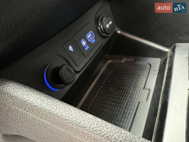 Бежевый Хендай Туксон, объемом двигателя 2 л и пробегом 125 тыс. км за 19999 $, фото 20 на Automoto.ua