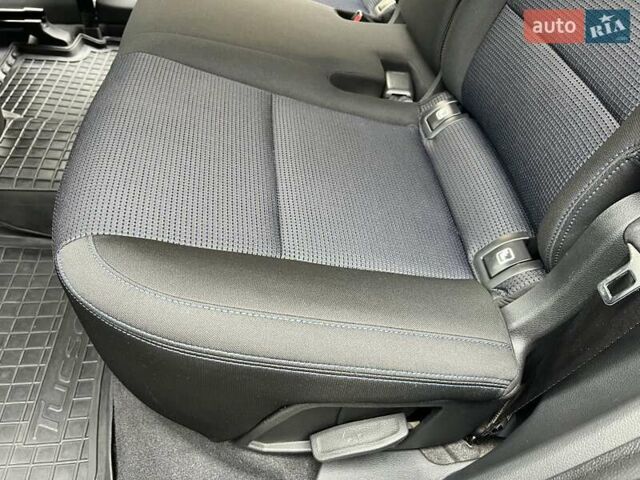 Бежевый Хендай Туксон, объемом двигателя 2 л и пробегом 50 тыс. км за 20500 $, фото 35 на Automoto.ua