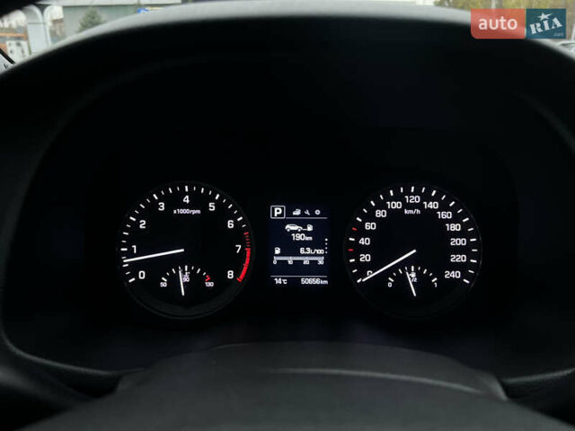 Бежевый Хендай Туксон, объемом двигателя 2 л и пробегом 50 тыс. км за 19500 $, фото 40 на Automoto.ua