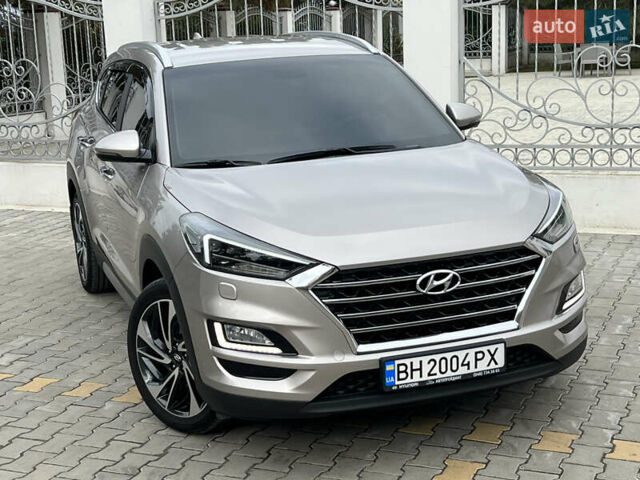 Хендай Туксон 2018 в Белгород-Днестровском на Automoto.ua Бежевый Хендай Туксон, объемом двигателя 2 л и пробегом 125 тыс. км за 21999 $, фото 42 на Automoto.ua