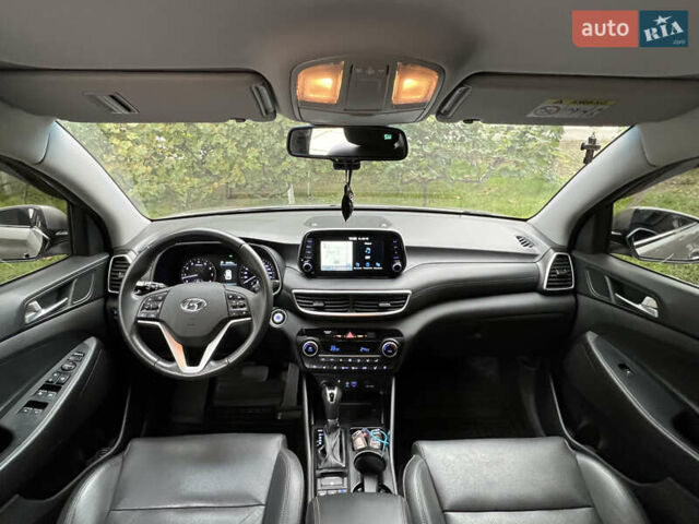 Бежевый Хендай Туксон, объемом двигателя 2 л и пробегом 125 тыс. км за 19999 $, фото 21 на Automoto.ua