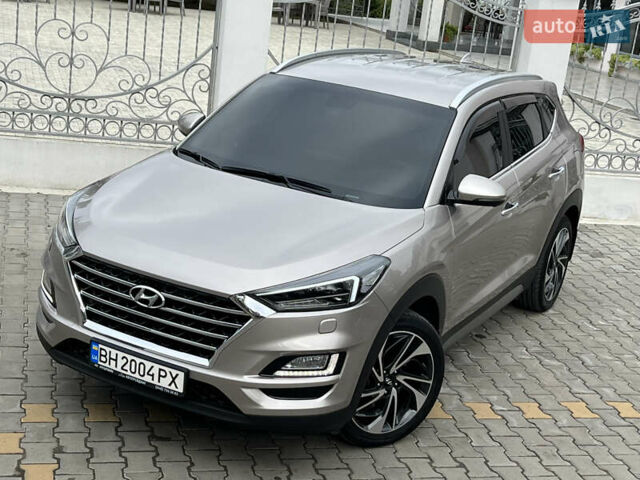 Бежевый Хендай Туксон, объемом двигателя 2 л и пробегом 125 тыс. км за 19999 $, фото 33 на Automoto.ua