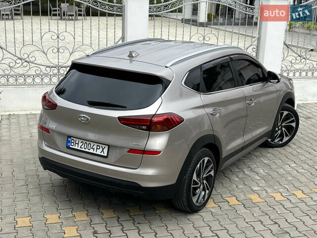 Бежевый Хендай Туксон, объемом двигателя 2 л и пробегом 125 тыс. км за 19999 $, фото 36 на Automoto.ua