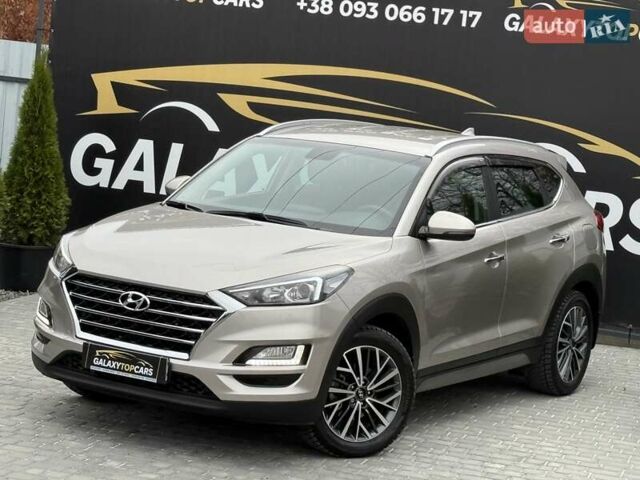 Бежевый Хендай Туксон, объемом двигателя 2 л и пробегом 92 тыс. км за 20900 $, фото 5 на Automoto.ua