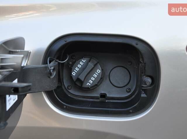 Бежевый Хендай Туксон, объемом двигателя 2 л и пробегом 58 тыс. км за 25000 $, фото 11 на Automoto.ua