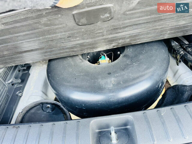 Бежевий Хендай Туксон, об'ємом двигуна 2 л та пробігом 175 тис. км за 15400 $, фото 50 на Automoto.ua