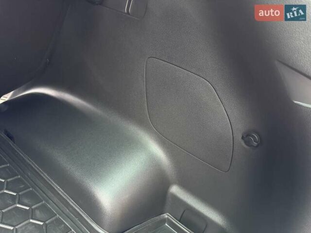 Бежевый Хендай Туксон, объемом двигателя 2 л и пробегом 92 тыс. км за 20900 $, фото 61 на Automoto.ua