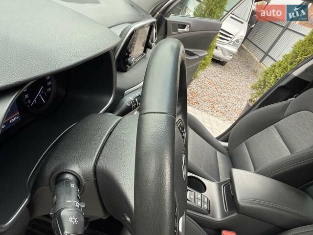 Бежевый Хендай Туксон, объемом двигателя 2 л и пробегом 92 тыс. км за 20900 $, фото 52 на Automoto.ua