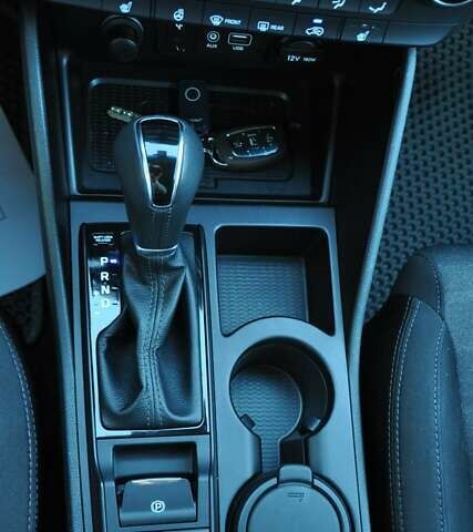 Бежевый Хендай Туксон, объемом двигателя 2 л и пробегом 58 тыс. км за 25000 $, фото 40 на Automoto.ua