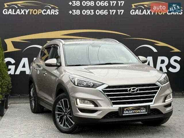 Бежевый Хендай Туксон, объемом двигателя 2 л и пробегом 92 тыс. км за 20900 $, фото 15 на Automoto.ua