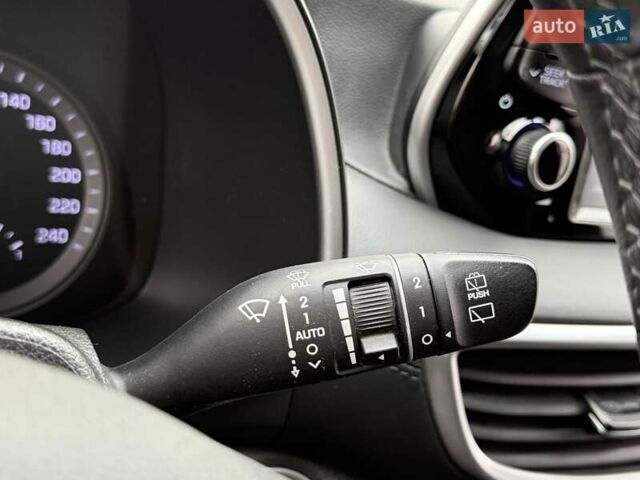 Бежевый Хендай Туксон, объемом двигателя 2 л и пробегом 92 тыс. км за 20900 $, фото 44 на Automoto.ua