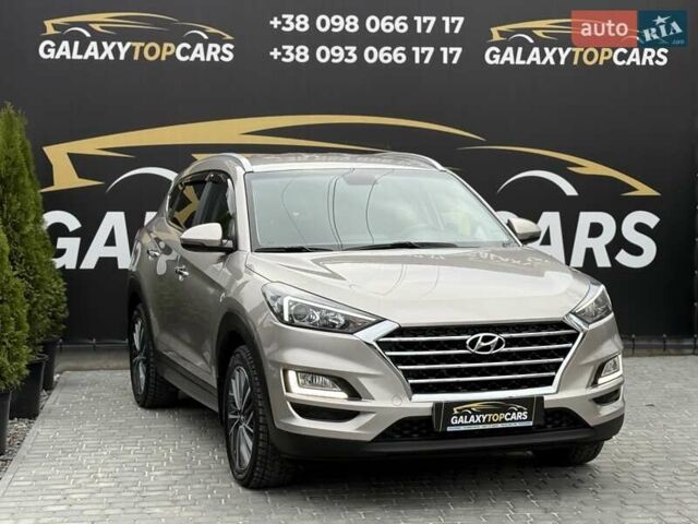 Бежевый Хендай Туксон, объемом двигателя 2 л и пробегом 92 тыс. км за 20900 $, фото 12 на Automoto.ua