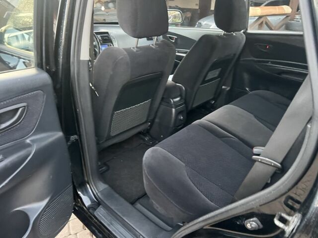 Черный Хендай Туксон, объемом двигателя 2 л и пробегом 276 тыс. км за 6950 $, фото 4 на Automoto.ua