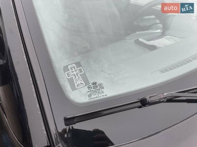 Черный Хендай Туксон, объемом двигателя 1.99 л и пробегом 204 тыс. км за 6100 $, фото 30 на Automoto.ua