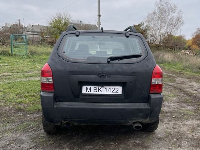 Чорний Хендай Туксон, об'ємом двигуна 2 л та пробігом 320 тис. км за 3000 $, фото 4 на Automoto.ua