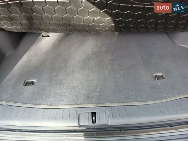 Черный Хендай Туксон, объемом двигателя 1.98 л и пробегом 192 тыс. км за 6900 $, фото 8 на Automoto.ua