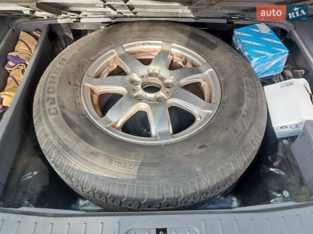 Хендай Туксон 2005 в Харькове на Automoto.ua Черный Хендай Туксон, объемом двигателя 1.98 л и пробегом 192 тыс. км за 7200 $, фото 9 на Automoto.ua