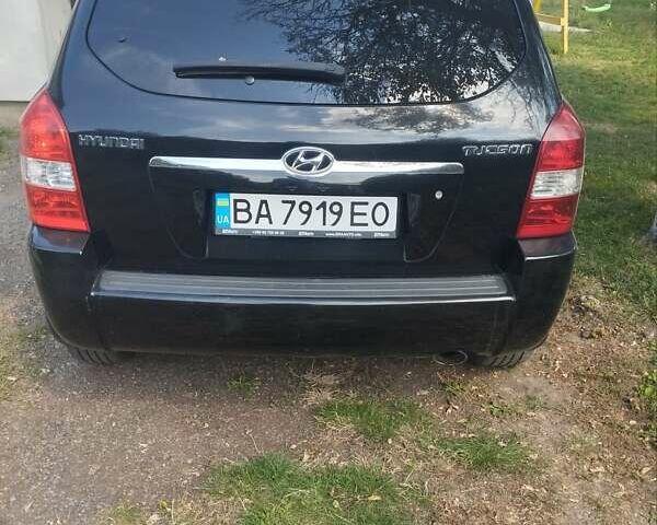 Чорний Хендай Туксон, об'ємом двигуна 1.98 л та пробігом 179 тис. км за 8000 $, фото 7 на Automoto.ua