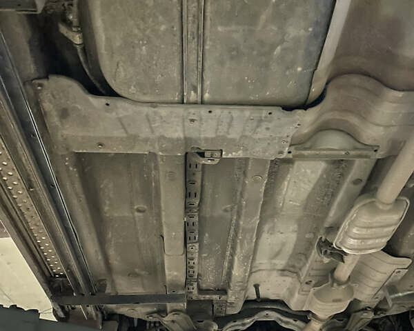 Чорний Хендай Туксон, об'ємом двигуна 1.98 л та пробігом 225 тис. км за 6600 $, фото 18 на Automoto.ua